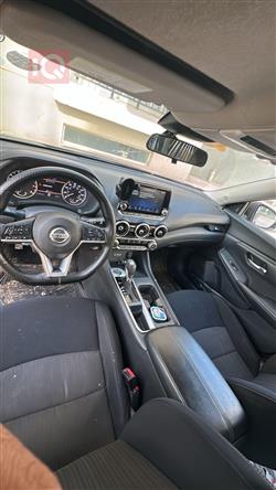 نيسان سنترا